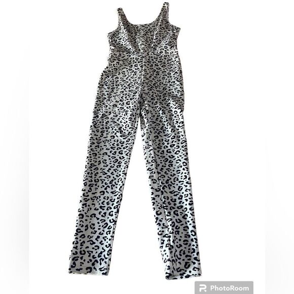 Egreis White Leopard Print Jumpsuit Womens M NWT - Picture 1 of 5